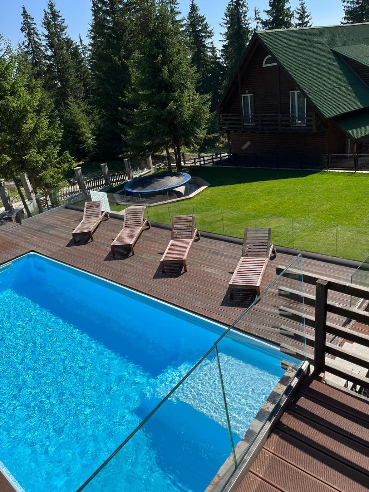 Transylvania Villa & Spa Muntele Baisorii Exterior photo